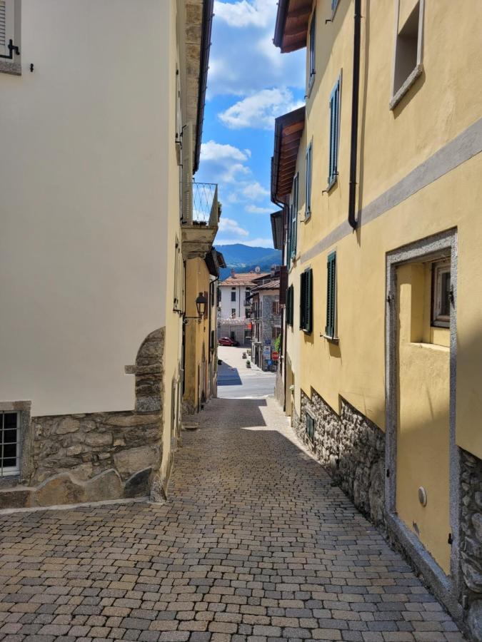 Casa Gianna Apartment Castiglione d'Intelvi Bagian luar foto